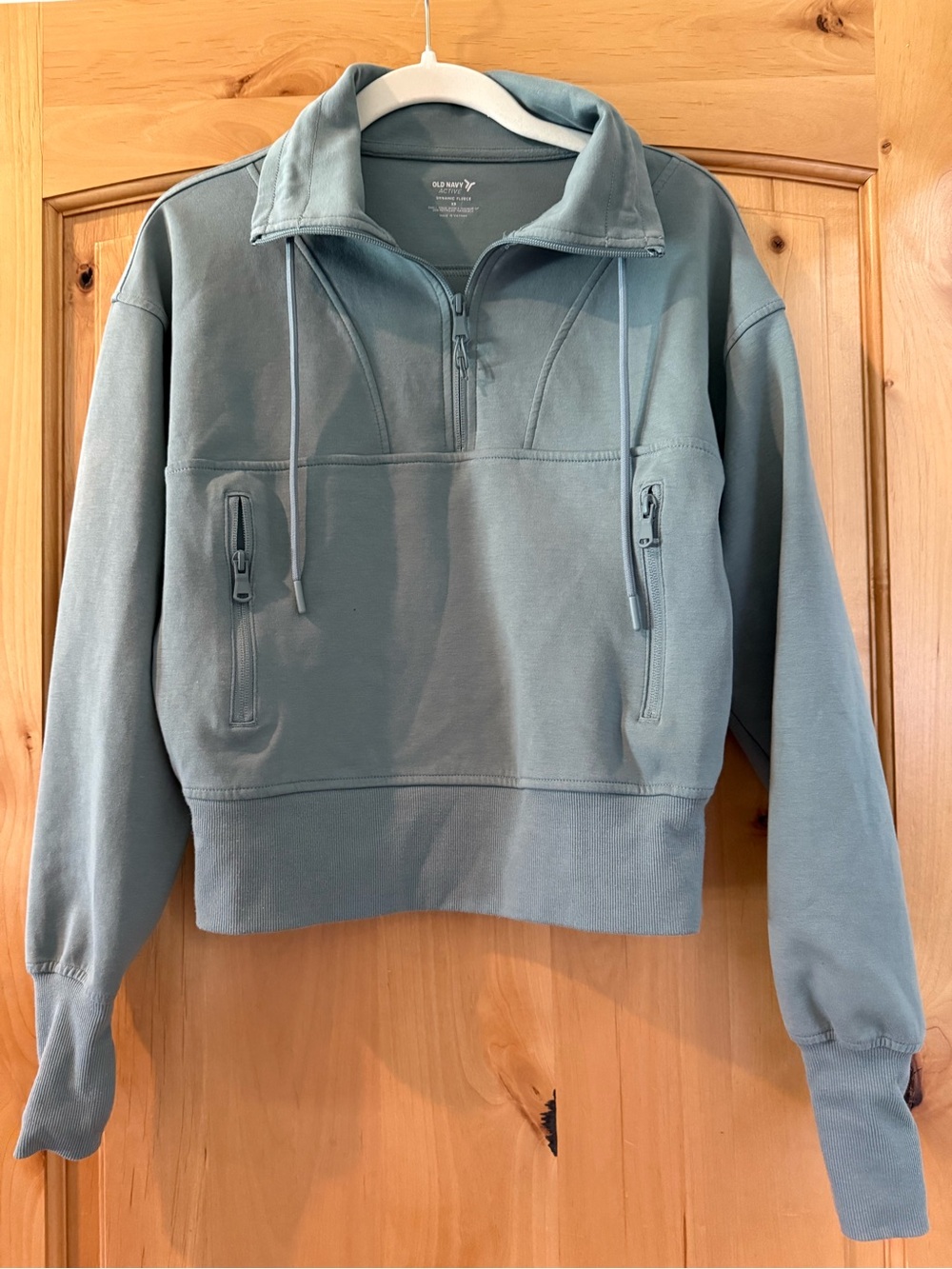 Old Navy women’s Quarter-Zip Pullover